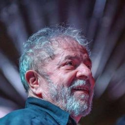 Embate na Justiça faz crescer apoio a Lula