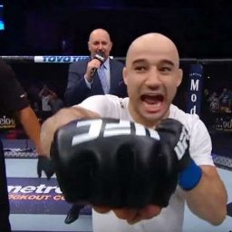 Marlon Moraes fatura prêmio extra depois de nocaute arrasador no UFC em Utica