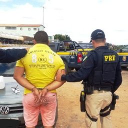 Vereador é preso por ‘incitar’ bloqueio de caminhoneiros em estrada no Ceará