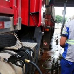 Diesel: redução de R$ 0,46 na bomba não virou realidade para os baianos