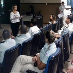 PMs assistem palestra com foco no desenvolvimento humano