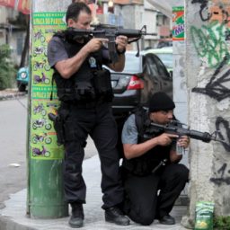 Rio contabiliza 71 policiais militares mortos este ano