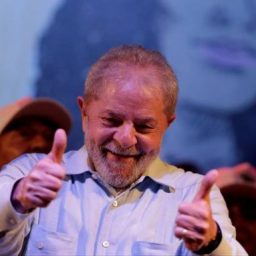 Eleições 2018: PT registra candidatura de Lula à Presidência da República no TSE