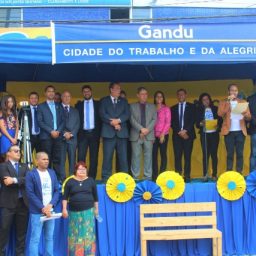 Gandu: Prefeito Léo participou de diversos eventos no município, durante o fim de semana.