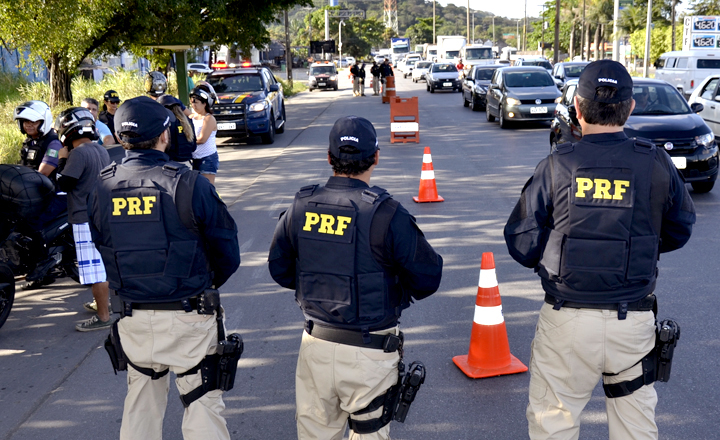 PRF na Bahia inicia Operação Rodovida e intensifica a fiscalização para prevenção de acidentes