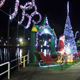 Prefeitura de Gandu realiza decoração natalina e encanta visitantes