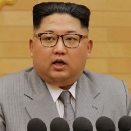 Kim Jong-un reitera disposição em desnuclearizar Coreia do Norte