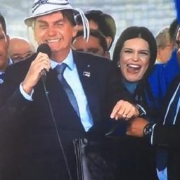 ‘Eu amo o Nordeste’, diz Bolsonaro ao inaugurar aeroporto