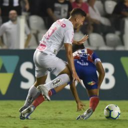 Bahia perde para o Santos e acumula três derrotas consecutivas