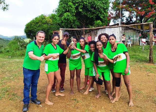 Teolância: Pré-candidato Dioney visita a região do Tropicália e Boqueirão