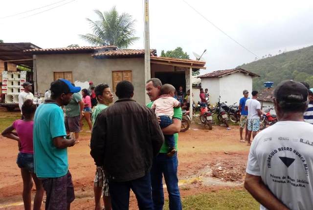 Teolância: Pré-candidato Dioney visita a região do Tropicália e Boqueirão