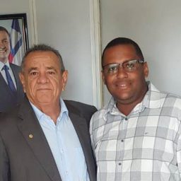 Deputado Euclides Fernandes se reúne com empresário de Gandu