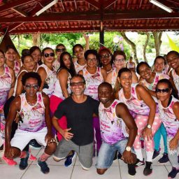 Projeto Fitness Mulheres em Movimento promove ação social em Gandu