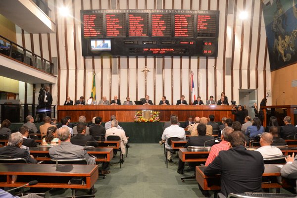 Avaliação do mandato dos Deputados Estaduais mais atuantes da região