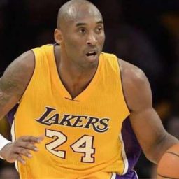 Astro do basquete, Kobe Bryant morre em acidente de helicóptero, diz site