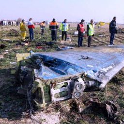Irã admite que derrubou avião ucraniano por engano
