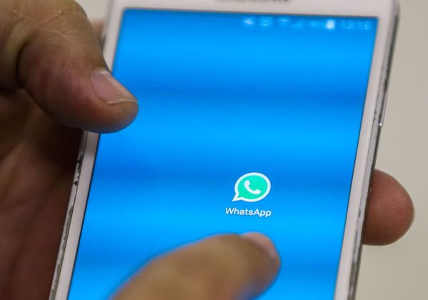 Jovem é condenado após divulgar fotos íntimas da ex-namorada no WhatsApp