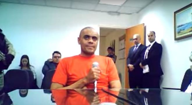 MPF quer que agressor de Bolsonaro deixe prisão e vá para hospital