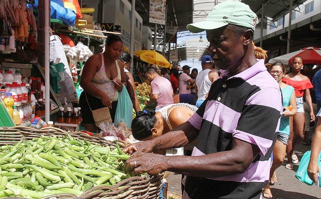 Coronavírus: Governo da Bahia garante que feiras e mercados não serão fechados