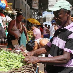 Coronavírus: Governo da Bahia garante que feiras e mercados não serão fechados
