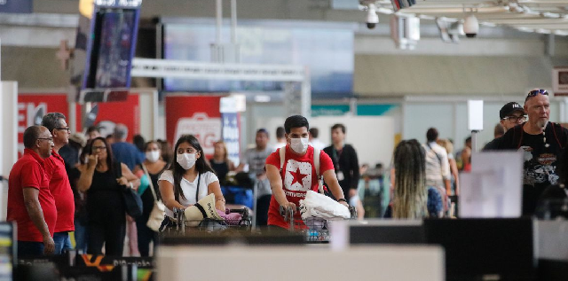 Governo do Rio suspende chegada de passageiros de outros estados