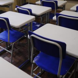 Com aulas suspensas, Defensoria Pública pede que escolas e universidades deem desconto nas mensalidades