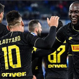 Lukaku diz que 23 jogadores da Inter tiveram sintomas da covid-19