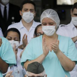 Percentual de pacientes recuperados da Covid-19 no Brasil já chega a 55%