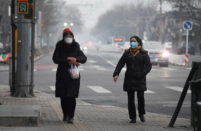 Estudo aponta que uso de máscaras por 100% da população pode levar ao fim da pandemia