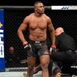 UFC 249: Ngannou quase arranca a cabeça de Jairzinho em apenas 20s e deixa Cormier chocado