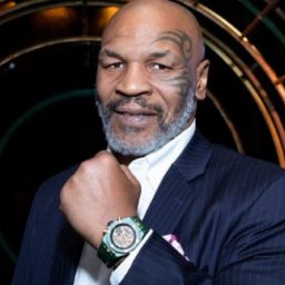 Aos 54 anos, Mike Tyson retorna aos ringues para luta de exibição
