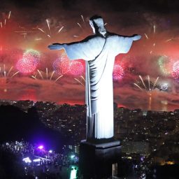 Prefeitura do Rio diz que não fará réveillon no modelo atual e estuda comemoração virtual sem a presença de público