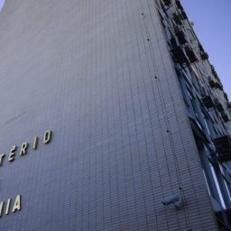 Socorro a estados e municípios afetados por pandemia soma R$ 120 bi