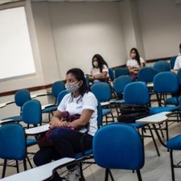 Após volta às aulas, Amazonas registra 342 professores com coronavírus