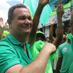 PSB oficializa candidatura de Dioney Fernandes à prefeitura de Teolândia