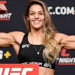 No ‘shape’: mineira Poliana Botelho comemora êxito em pesagem do UFC