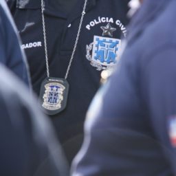 Policiais Civis suspendem a greve e decidem fazer sineraço e permanecer em Estado de alerta