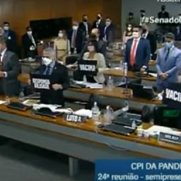Senadores da CPI fazem minuto de silêncio em respeito às mais de 502 mil vítimas de Covid-19