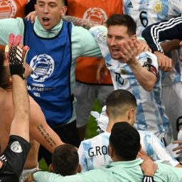 Argentina bate Colômbia nos pênaltis e faz final da Copa América com Brasil