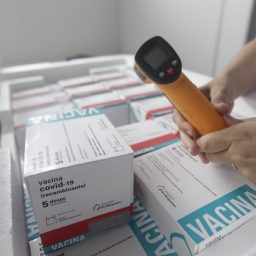 Bahia receberá 293.700 doses de vacina nesta terça (20)