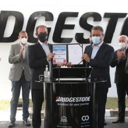 Bridgestone investe R$ 700 milhões em Camaçari e gera 420 postos de trabalho