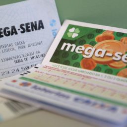 Mega-Sena pode pagar R$ 7 milhões no sorteio deste sábado