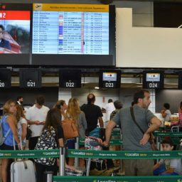 Aeroporto terá três novos destinos durante alta temporada