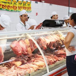 Queda no preço da carne pode ser “presente de natal” a brasileiros no fim do ano