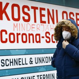 Alemanha limita festas de fim de ano a 10 pessoas para conter ômicron