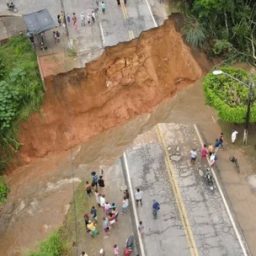 Barragem em Vitória da Conquista se rompe, e Prefeitura de Itambé pede que moradores deixem suas casas
