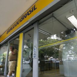 Bancos tiveram mais de 800 agências fechadas em um dia após avanço da ômicron