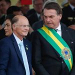 Cúpula da Universal avalia que Bolsonaro se preocupa mais com os filhos do que com povo