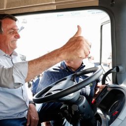 Bolsonaro aciona ministro da Justiça após queixas de caminhoneiros