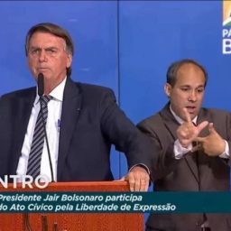 Bolsonaro fala em “suspeição” de eleições caso ocorra “algo anormal”